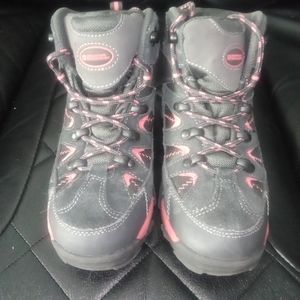 Mountain Warehouse kids boots